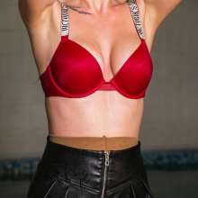 wet.look.me: New Update 3 Different Hot Girls--Lets Enjoy!  | Wetlook.biz