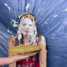 miss_ariel: Ariel Plays Pie Trivia
