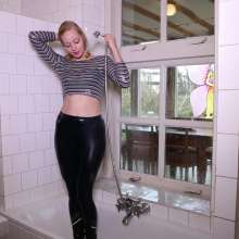 WetPlace: Beautiful Eileen Taking Shower In Blue Leggings