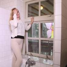 WetPlace: Beautiful Eileen Taking Shower In Cream Leggings