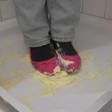 surgif: Crushing Pudding with Pink Ballerinas