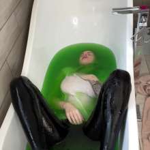 TheGungeZone: Danielle's Messy Slime Bath