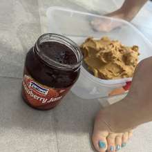 tinyblondefeet: Peanut Butter and Jelly