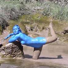 FOXY: Fantastic video "blue in mud"
