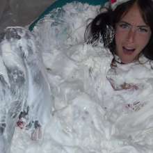 Jayce: One kitty Falls in, ONe kitty taunts-gunged-both stuck in Fluff!