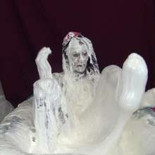 Jayce: One kitty Falls in, ONe kitty taunts-gunged-both stuck in Fluff!