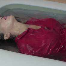 lovingmessy4you: Loly Wetting in the Mini Pool