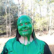 JD and Messy Andi: Another unseasonably warm day, another sploshing!