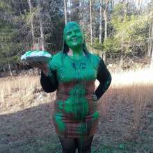 JD and Messy Andi: Another unseasonably warm day, another sploshing!