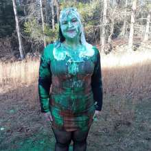 JD and Messy Andi: Another unseasonably warm day, another sploshing!