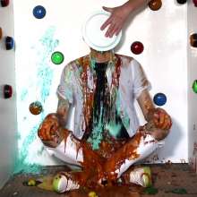 WamtasticUK: Adam V Messcape Box--up to 19 Messes Dropped on Him