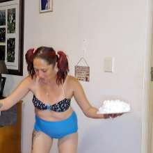Thefetishgirl: Alittle Spin and Crust Pies to the Face