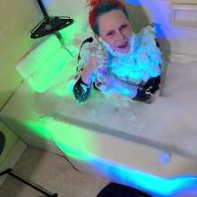 TrixiTease: Bath Fun | Part 1
