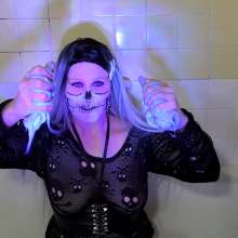 TrixiTease: Black Slime!  Mardi Gras Pt 2