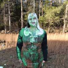 JD and Messy Andi: Andi's School Outfit Slimed!