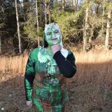 JD and Messy Andi: Andi's School Outfit Slimed!