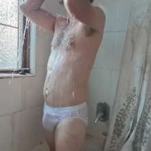Thefetishgirl: Hotstuff Getting Soaking Wet in All White