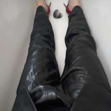 MessyCDresser: Business Suit and Heels Trashed