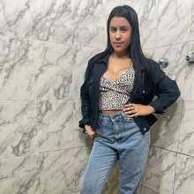 wet.look.me: Wetlook girl in leopard top get wet in shower | Wetlook.biz