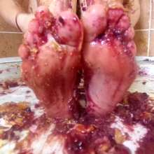 Big_Tits_Gunge: Lauren Topless In Her Sticky and Sweet Foot Fetish Video