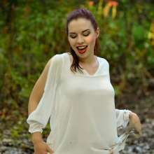 dlodoski: Ludella Sinking About You in Deep Clay--Photos