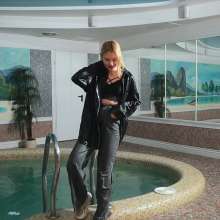 Wet Live Team: My Leather Jacket Is All Wet and Saggy on My Body, Wetlook
