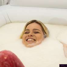 CandyCustard: Photoset: Lottie Lalay Deep Gunge Wallowing