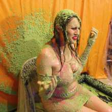 somedude82: Sirena Interviews at Strip Club, Gets Green Slimed, Strips