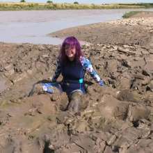 DungeonMasterOne: Spandex Mud Workout with Isabeau
