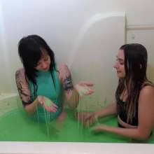 Larzstord: Stretchy Slime in Latex