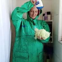 Thefetishgirl: Washing My Rainwear