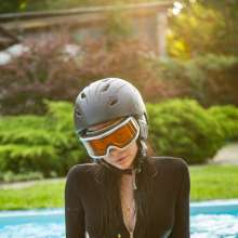 wet.look.me: Wetlook girl in ski suit gets wet in pool | Wetlook.biz