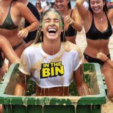 Bobographer: In The Bin game show--Gravy