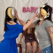 Messygirl: New Messygirl Download: The Baby Shower Pie Fight