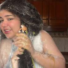 Wam Bagheera Studio: Crazy Moana Destroys Her Hair with 30 Eggs and 2kg of Flour