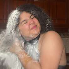 Wam Bagheera Studio: Crazy Moana Destroys Her Hair with 30 Eggs and 2kg of Flour