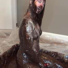 Jayce: Dixie Frosted, Sweet Shampoo+Begs 4 Pie W Hitachi to Cum!