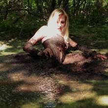 QS4Ever: Don't Step on Duckweed, Lucy