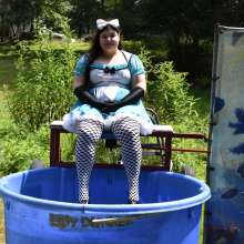 JD and Messy Andi: Alice in Wonderland Dunking!