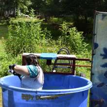 JD and Messy Andi: Alice in Wonderland Dunking!