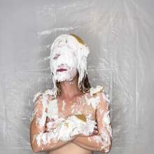 Slimed Models: Eliza Sexily Pied and Slimed
