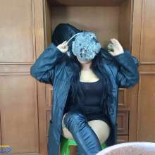 Hikari-Studio-Wam: Hikari Destroys Her Leather Jacket with Chocolate and Cakes