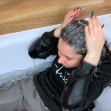 Wet Live Team: Margarita and Layered Soaking in a Warm Bath Wetlook