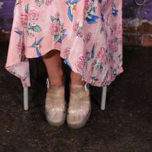DungeonMasterOne: Maude's Pink Bridesmaid Mess Test