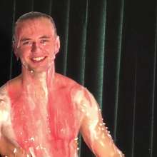 Tim UK: Mini Messy Gameshow Series 3: Jon As Sexy Slimy Santa