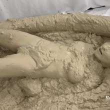 Messygirl: Mud Loving Bella Luxx
