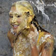 SlapstickStuff: Rose Has Way Too Much Fun Getting Messy in her SS Debut!