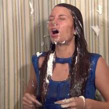 Anglefan: MJ accidentally sits on a pie in her blue mini-dress!