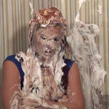 Anglefan: MJ accidentally sits on a pie in her blue mini-dress!