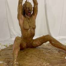 Messygirl: New Messygirl Download: Vivian Fox Becomes a Messygirl